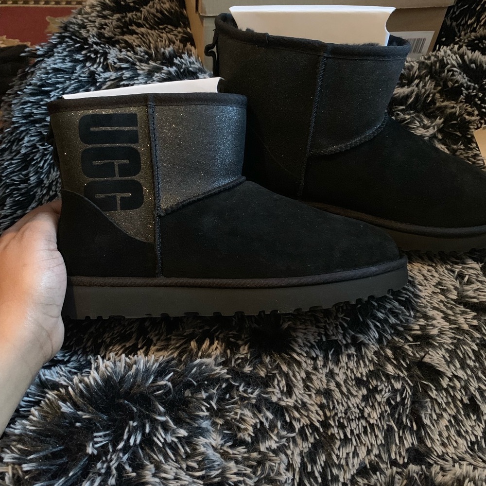 UGG Boots ( SOLD ❗️)
